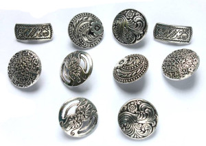 Boutons en métal